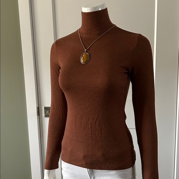RW&Co Umber Turtleneck Pullover - Picture 7 of 10
